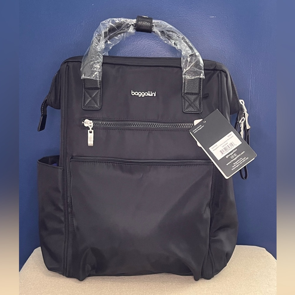 Baggallini Soho Black Laptop Backpack NWT